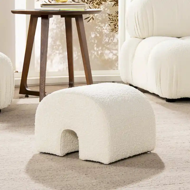 Pouf repose-pieds arqué Bridge 16 en fausse fourrure bouclée et tissu sherpa-5