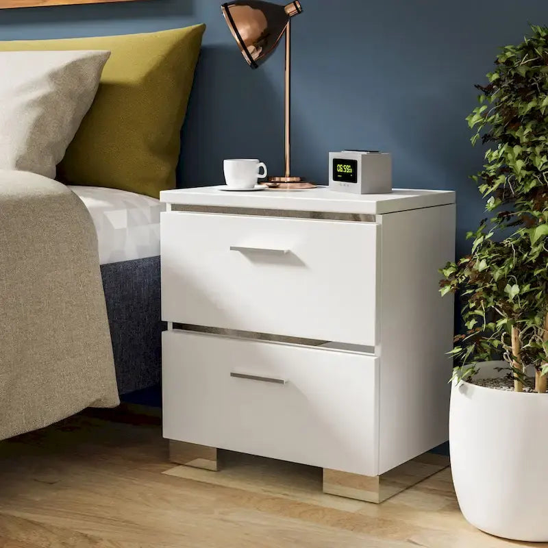 Ensemble de lit Champs Contemporary Queen en bois massif avec rangement et port USB, composé de 3 panneaux, par Furniture of America-6